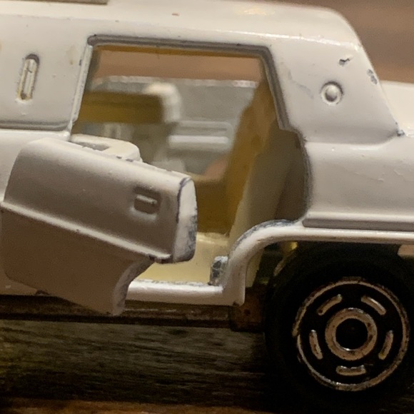 1985 CADILLAC LIMOUSINE MAJORETTE FRANCE 1/58 Number 339 - Picture 3 of 15